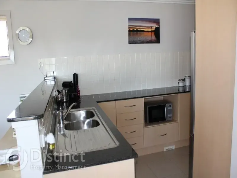 21 James Kirk Street, Gungahlin, photo 3
