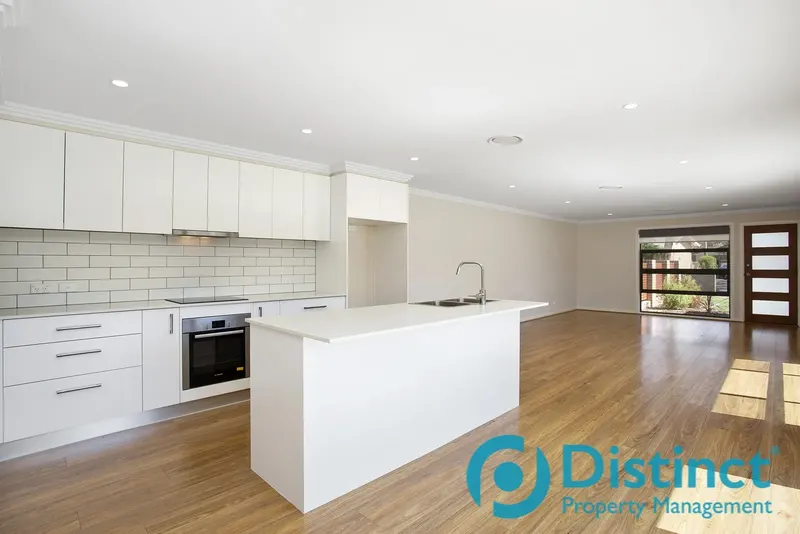 8b Kellway Street, Evatt, photo 5