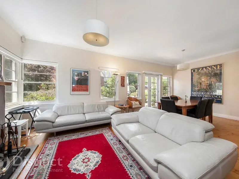 23 Favenc Circle, Griffith, photo 3