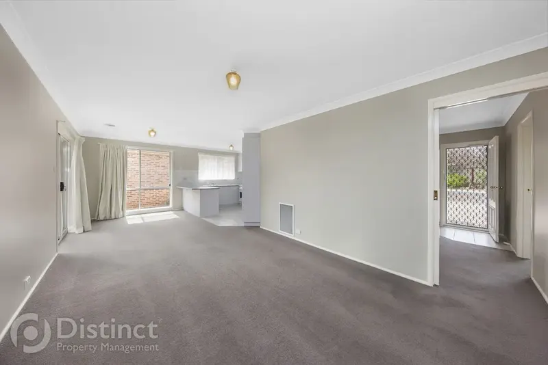 34 Lanley Square, Ngunnawal, photo 4