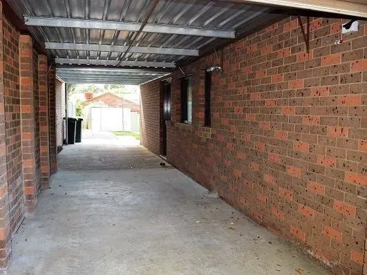 25 Frater Crescent, Lyneham, photo 11