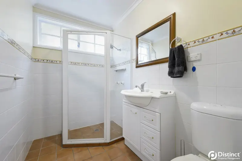 44 Hawkesbury Crescent, Farrer, photo 14