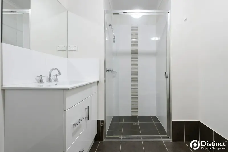 65/75 Elizabeth Jolley Crescent, Franklin, photo 9