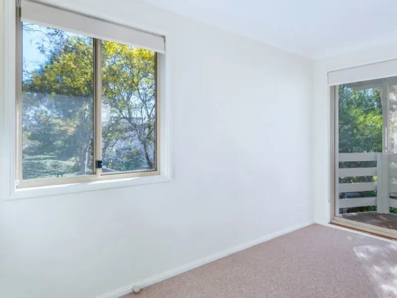 58 Dennis Street, Garran, photo 7