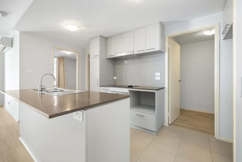 81/64 College Street, Belconnen, photo 10