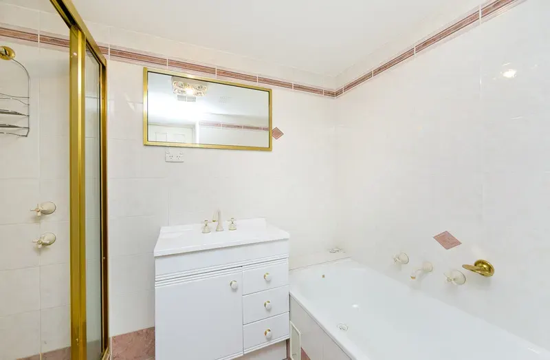 103/13-15 Sturt Avenue, Griffith, photo 7