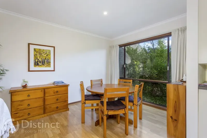 96 Bourne Street, Cook, photo 3