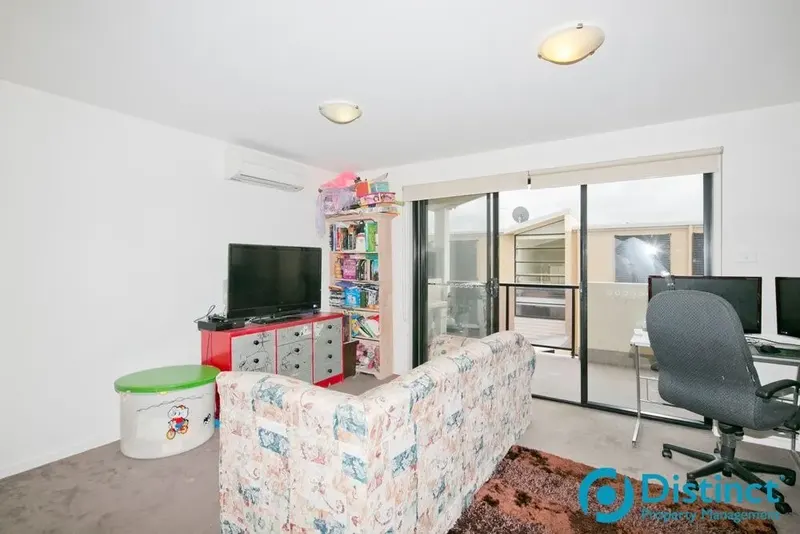 54/1 Gungahlin Place, Gungahlin, photo 3