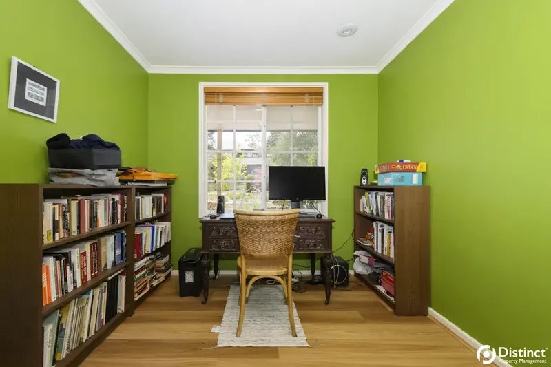 44 Hawkesbury Crescent, Farrer, photo 13