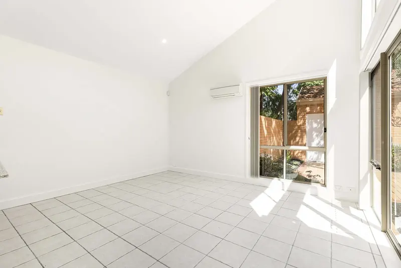 4/67 Macleay Street, Turner ACT 2612, photo 6
