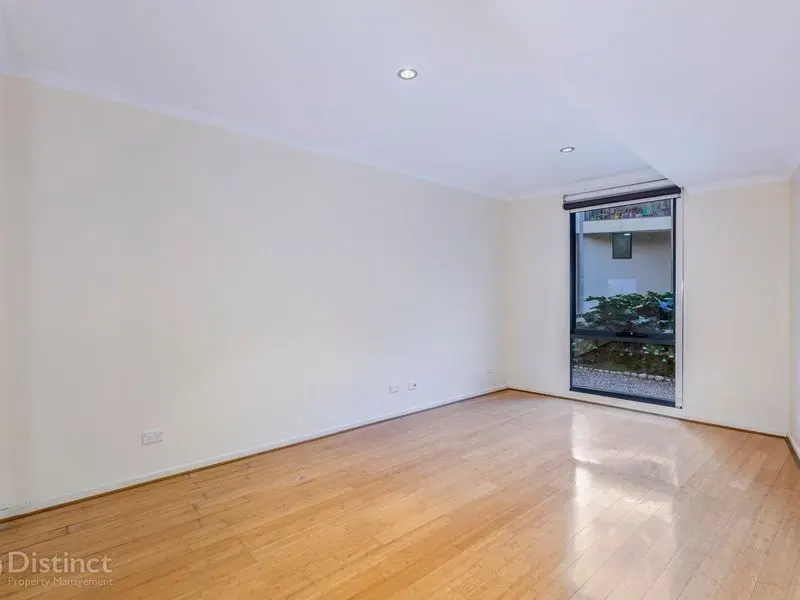 17/66 Allara Street, City, photo 2
