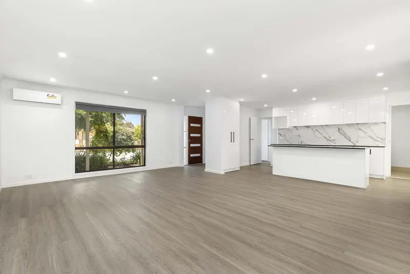 24 Summerville Crescent, Florey, photo 4