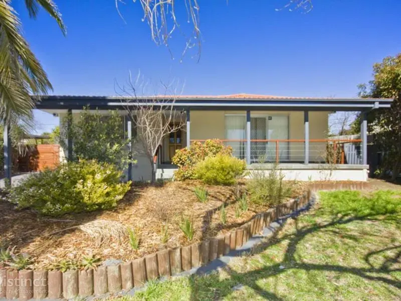 29 Maclaurin Crescent, Chifley