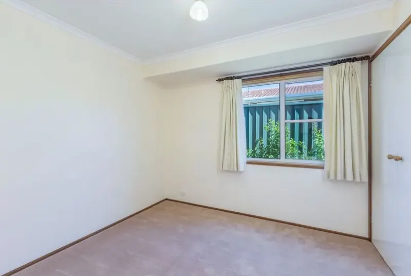5 Snow Gum Place, Jerrabomberra, photo 9