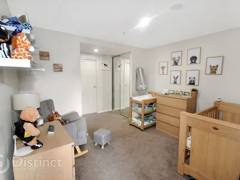 302/325 Anketell Street, Greenway, photo 12