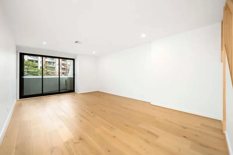 207/32 Mort Street, Braddon, photo 4