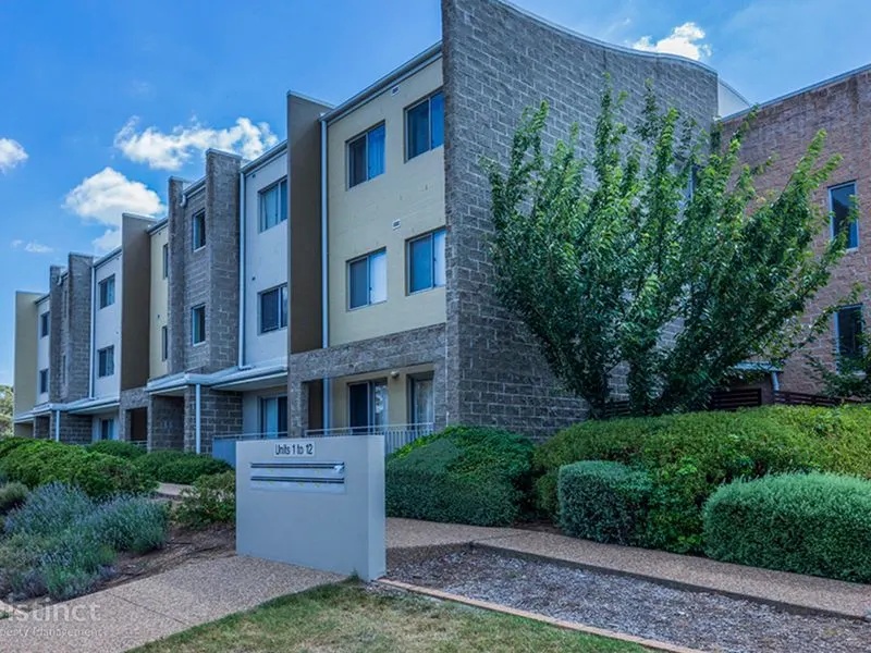 12/20 Beissel Street, Belconnen, photo 1