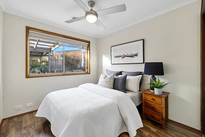 33 Poplar Crescent, Jerrabomberra, photo 9