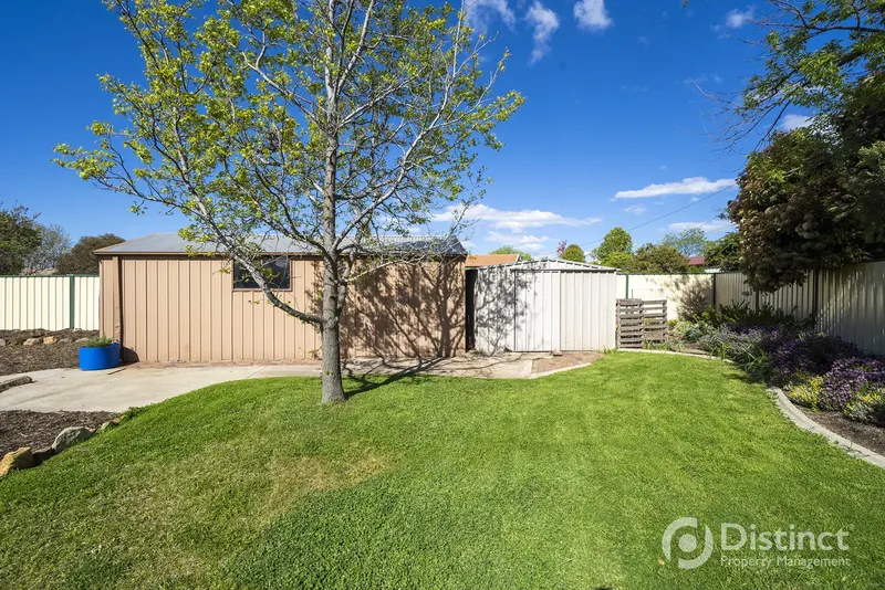 12 Arakoon Cres, Isabella Plains, photo 16