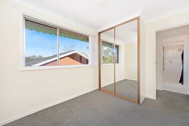 30 Spafford Crescent, Farrer, photo 7