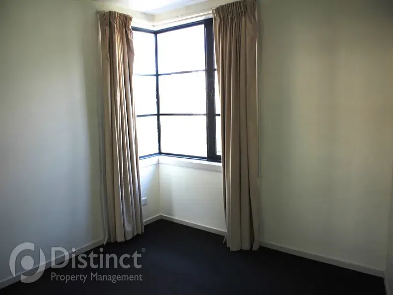 19/3 Burke Crescent, Griffith, photo 6