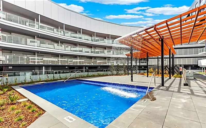 195/325 Anketell Street, Greenway, photo 12