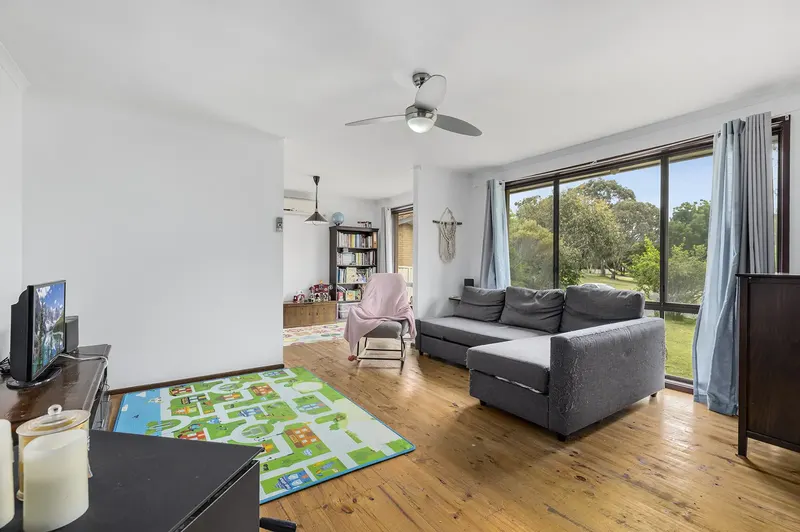 16 Glenelg Street, Kaleen ACT 2617, photo 3
