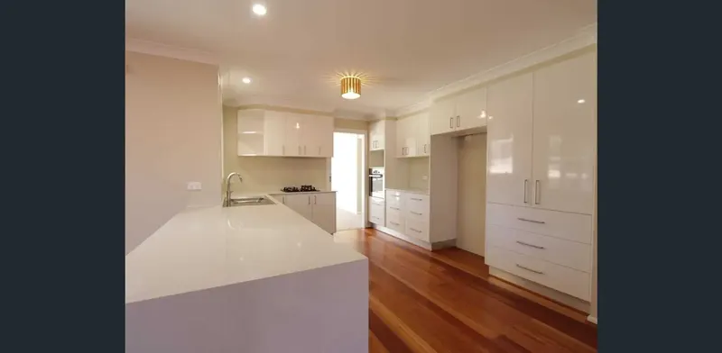 5 Sale Place, Amaroo, photo 7