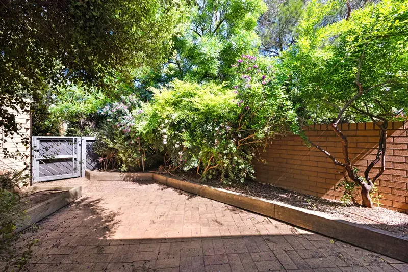 4 Howie Court, Belconnen, photo 13