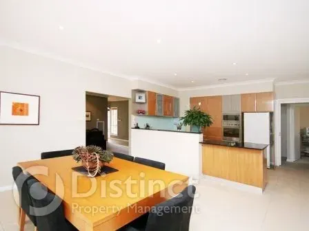 2/39 Batman Street, Braddon, photo 3