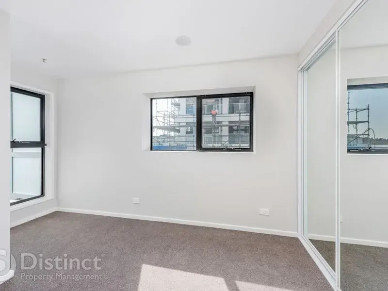 30/311 Anketell Street, Greenway, photo 6