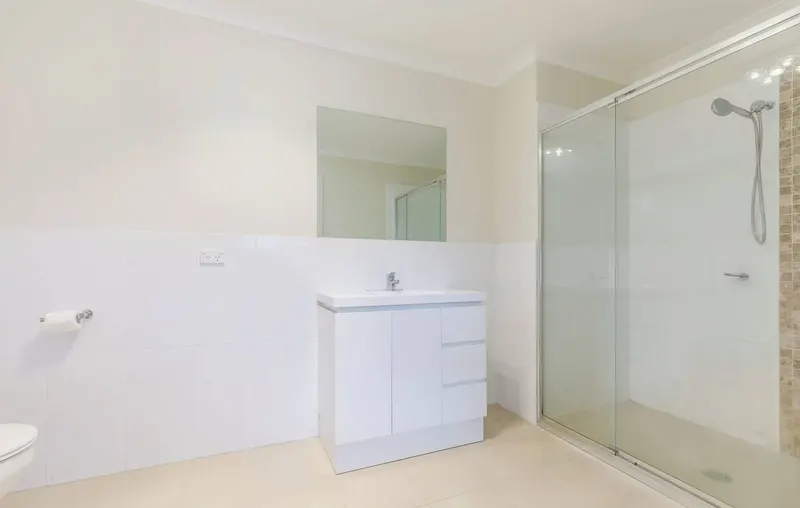 24/20 Clare Burton Crescent, Franklin, photo 5