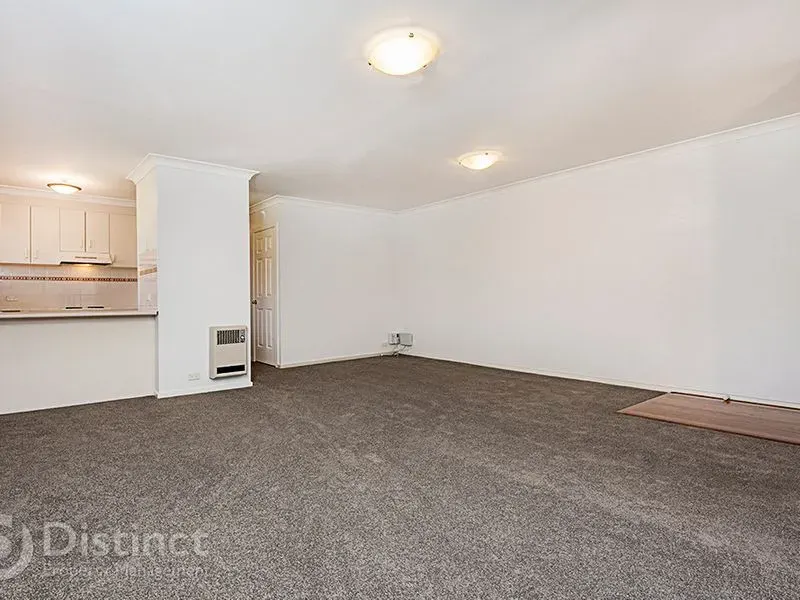 44/21 Aspinall Street, Watson, photo 4