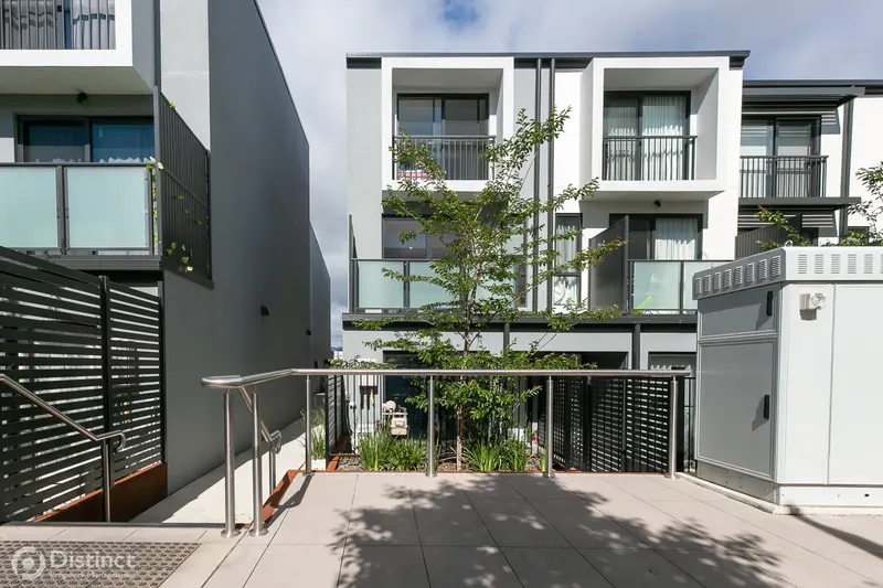 20/128 Easty Street, Phillip, photo 1