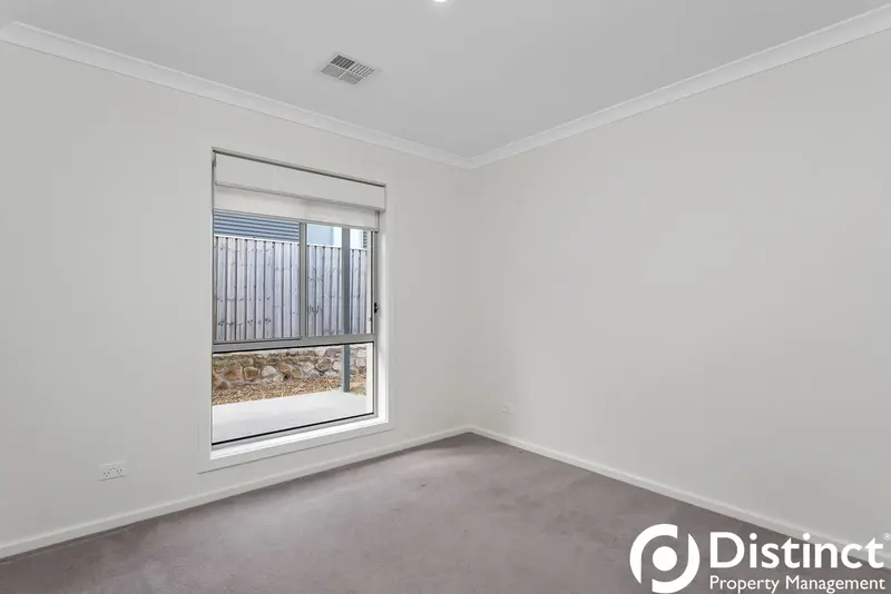 8 Victoria Owen Circuit, Casey, photo 8