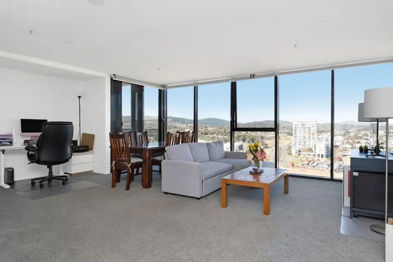 1507/15 Bowes Street, Phillip, photo 2