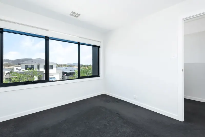28 Melomys Circuit, Throsby, photo 10