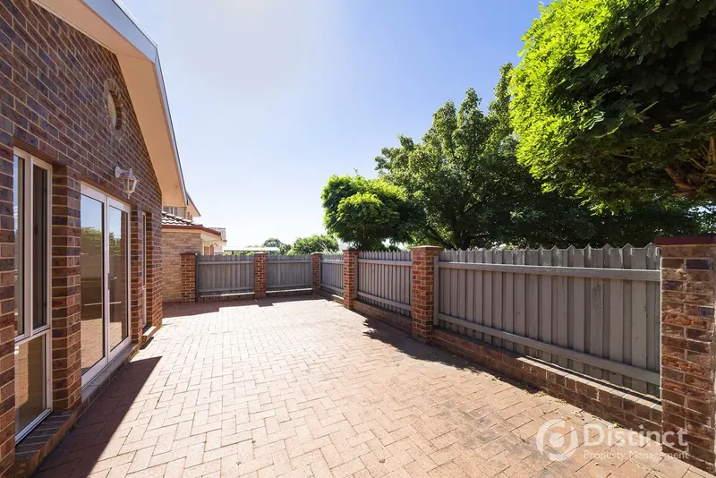 2 Quinlivan Crescent, Dunlop, photo 15