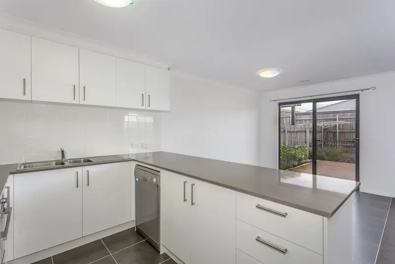 12 Hugh Gilchrist Street, Casey, photo 6