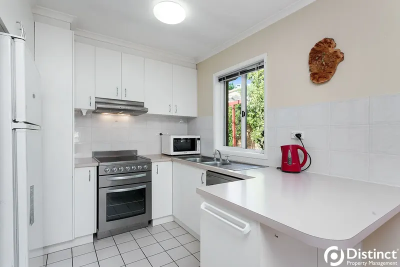 1/12 Samuels Crescent, Ngunnawal, photo 2