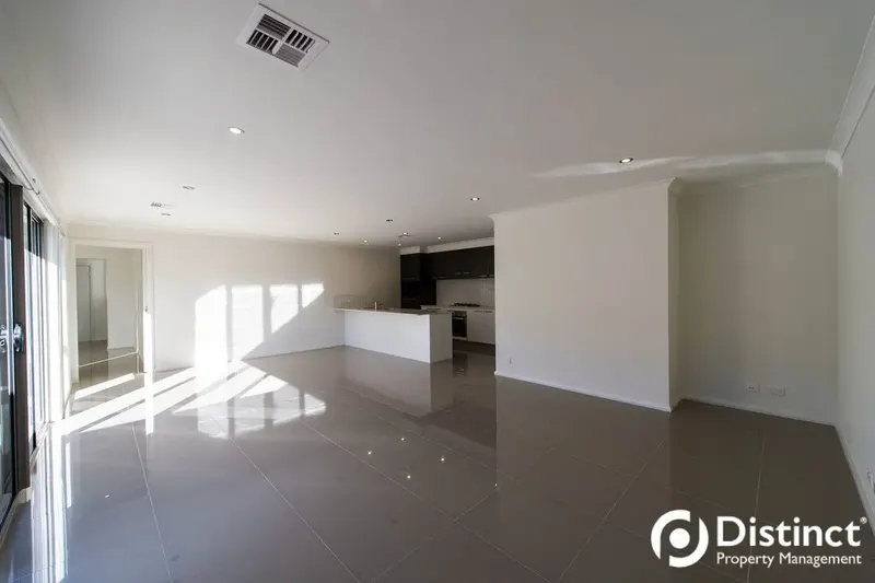 13 Syddall Street, Bonner, photo 8