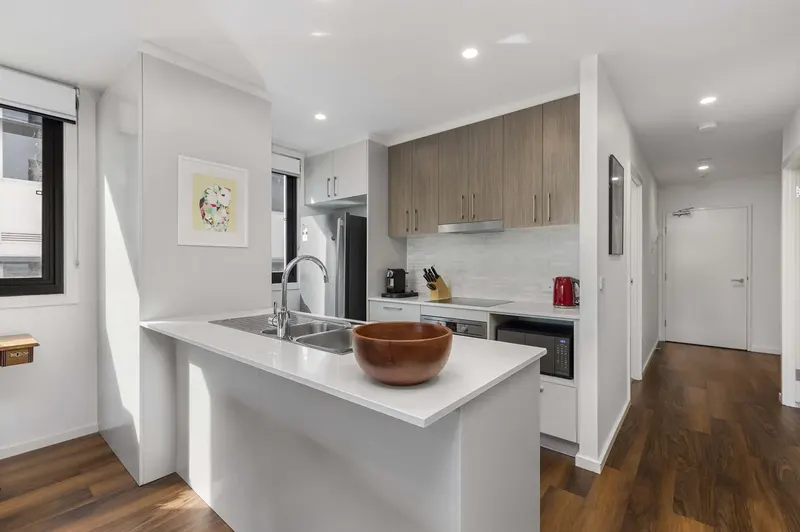 27/111 Canberra Avenue, Griffith, photo 6