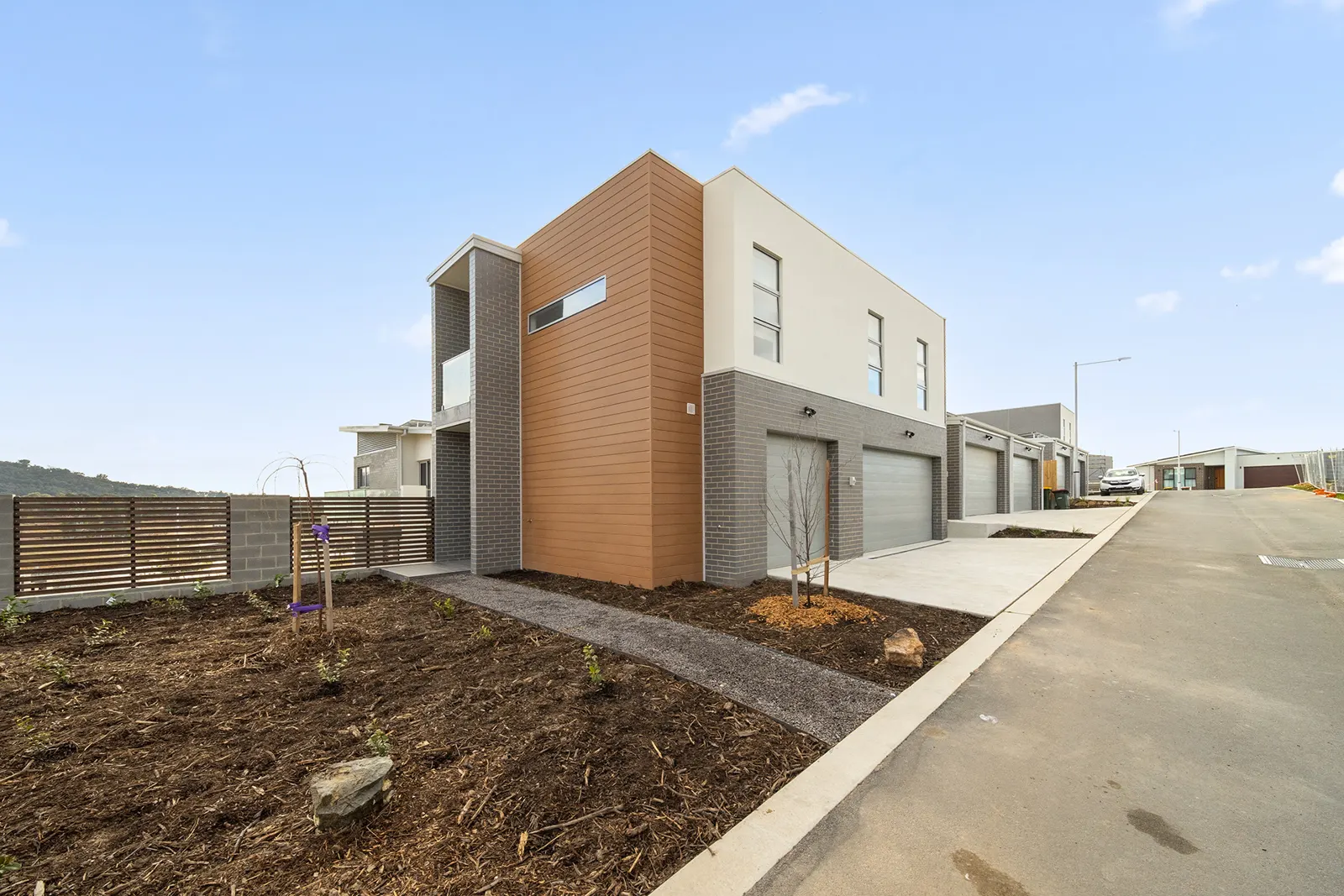 12a Ester Lane, Denman Prospect, photo 1