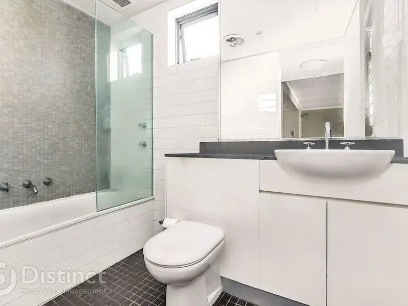 49/61 Giles Street, Kingston, photo 7