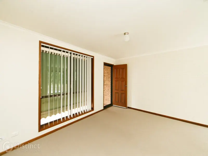 69 Dugdale Street, Cook, photo 4