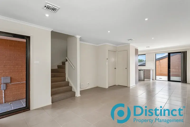 4/2 Derrima Road, Queanbeyan, photo 5