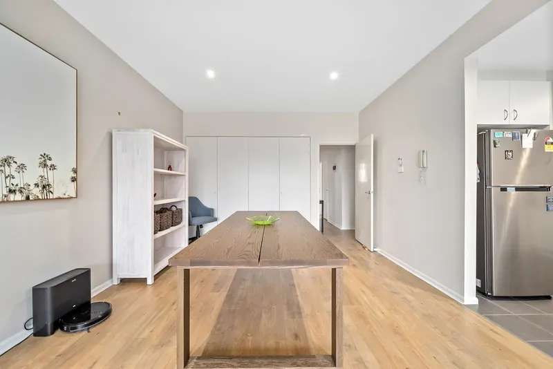 16/1 Drew Street, Greenway, photo 2