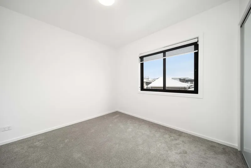 1a/33 Sculthorpe Avenue, Whitlam, photo 13