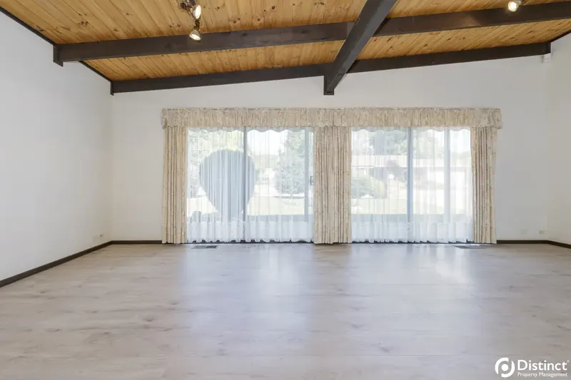 3 Rehfisch Close, Lyneham, photo 8