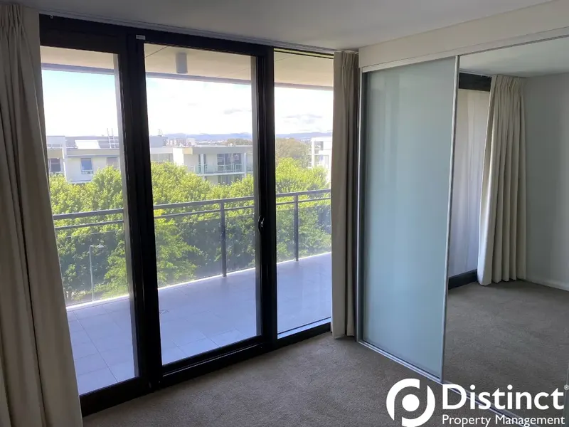 132/32 Blackall Street, Barton, photo 5
